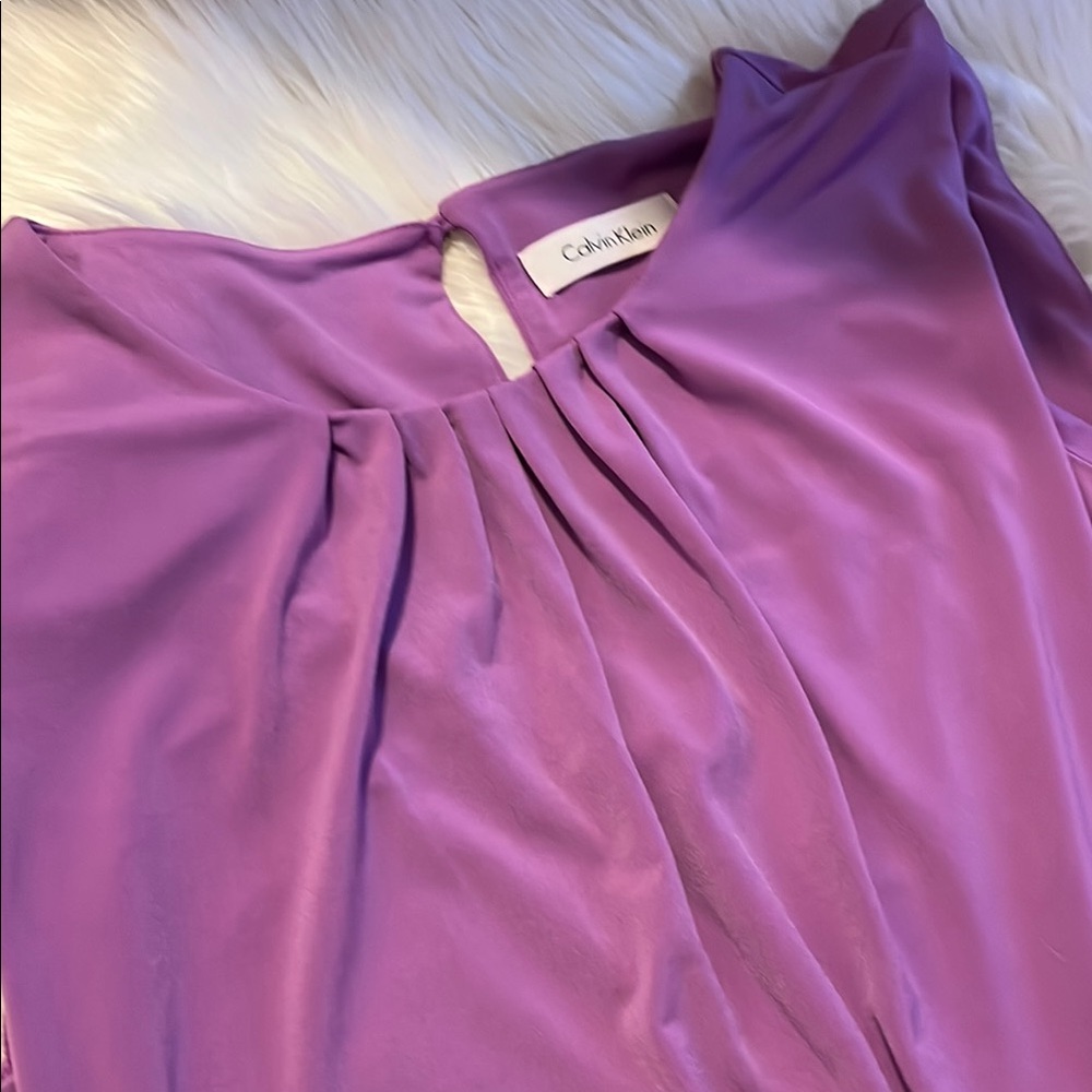 Calvin Klein Sleeveless Purple Pleated Blouse - Picture 3 of 5